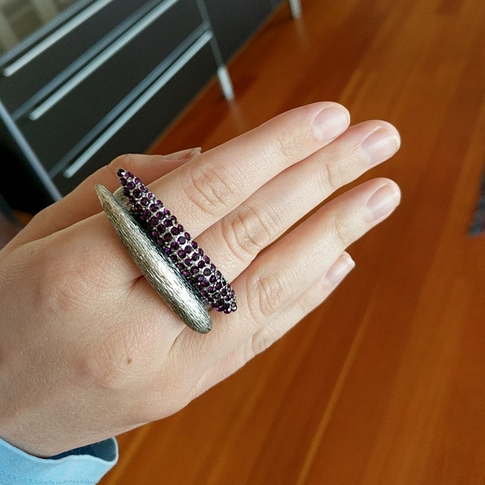 HUDSON NEWS COCKTAIL RING